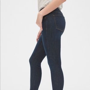 Gap jeans